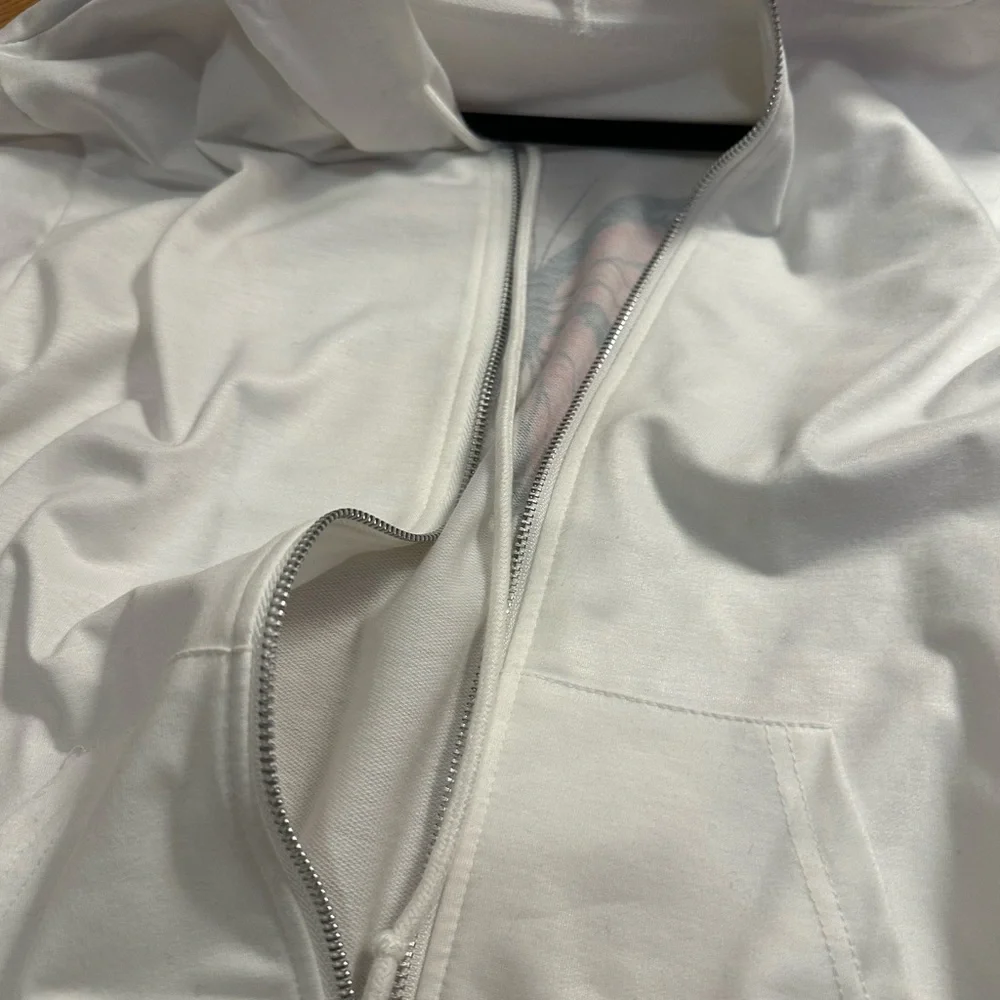 Cotton butterfly hoodie - size large - Picture 3 of 5